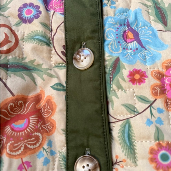 SPELL Valley Quilted Reversible Jacket floral & Green NWT button front closure - Picture 8 of 11